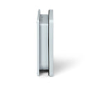 Seitenansicht der weißen Katzenklappe, die bis zu zwei Zoll dick ist und sich für den Einbau in alle Wand- und Türarten eignet, auf weißem Hintergrund