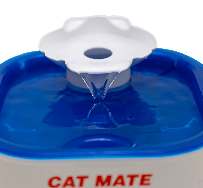 Cat Mate Muschel-Haustierbrunnen mit zwei Ebenen und drei Litern – Blaue Schale (412E)